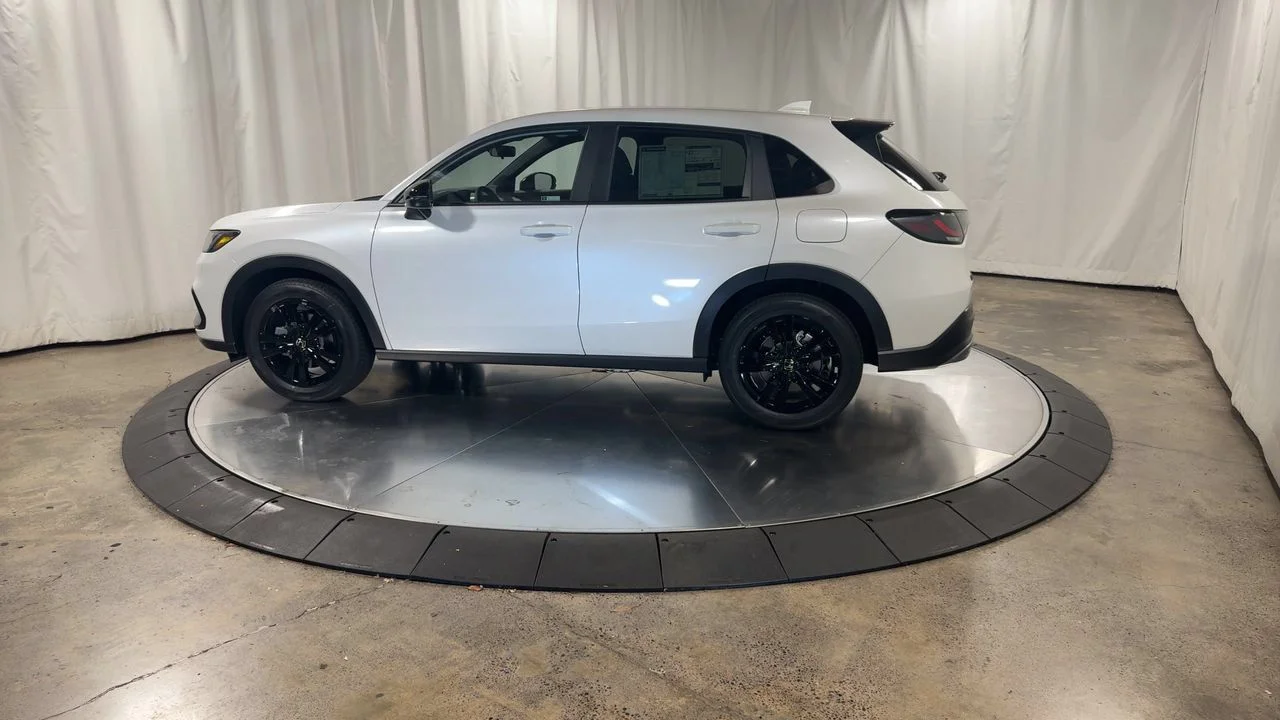 New 2027 Platinum White Pearl Honda Sport image 10