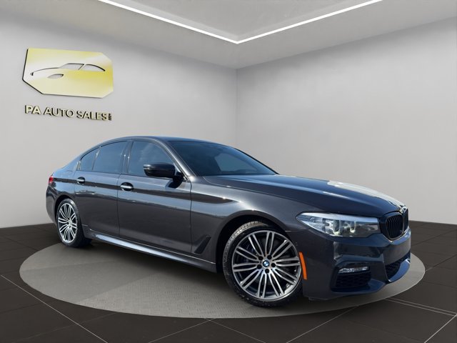 2018 BMW 5 Series 540i xDrive Sedan's photo