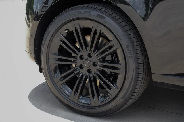 New 2026 Black Land Rover SE image 65