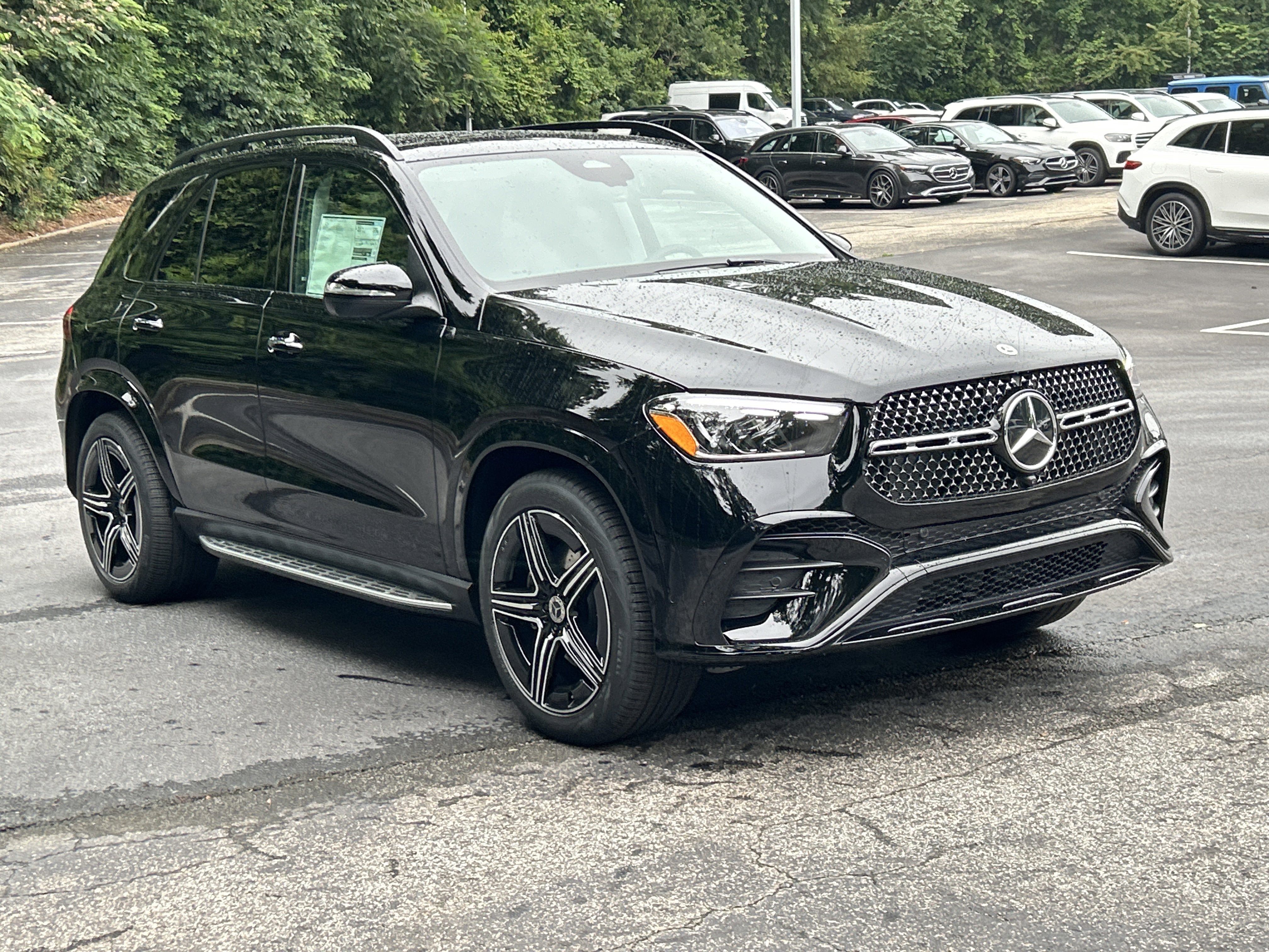 New 2026 Black Mercedes-Benz GLE 350 4MATIC® SUV image 4