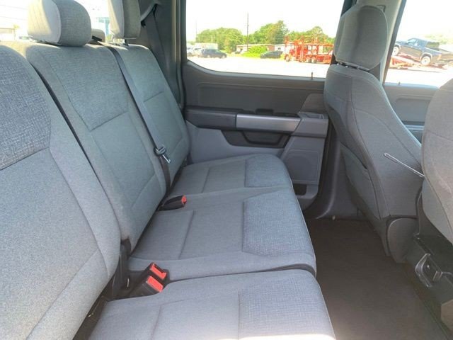 Used 2025 Black Ford XLT image 29