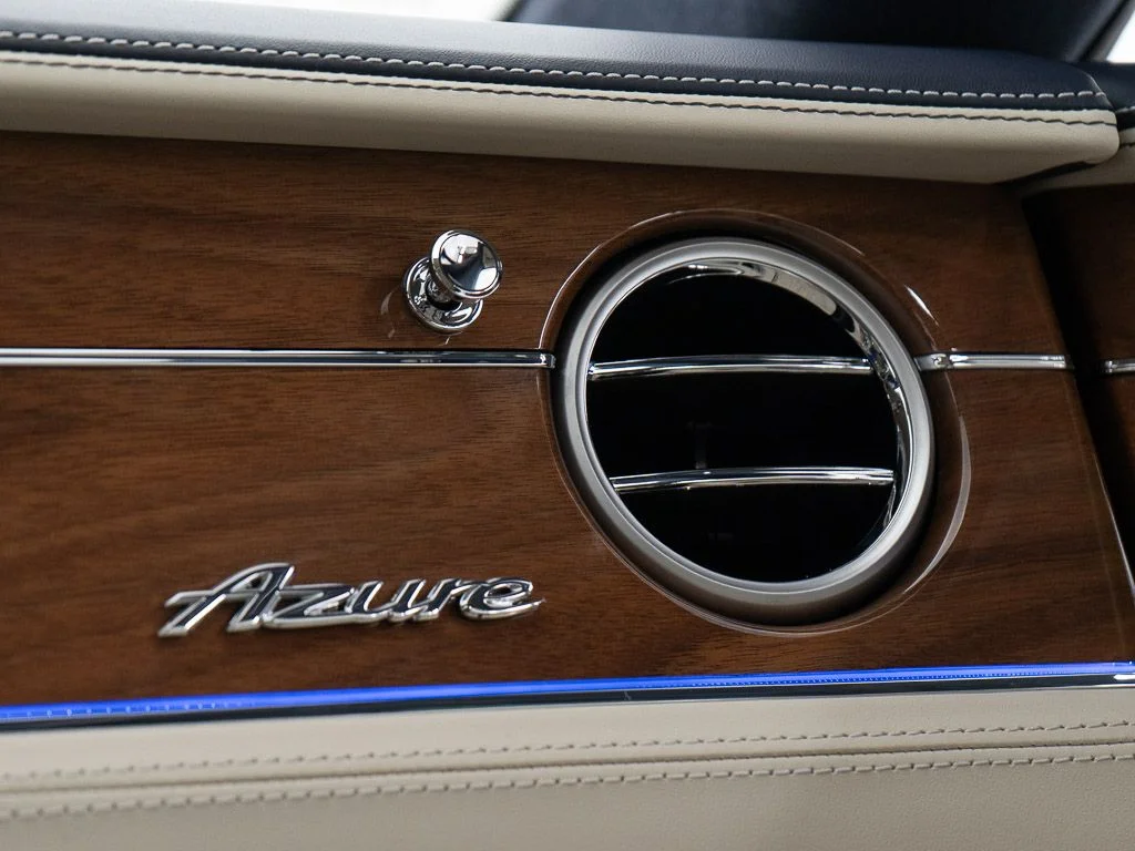 New 2026 Sequin Blue - by Mulliner Bentley Azure image 37
