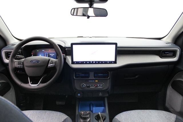 New 2026 Oxford White Ford XLT image 18