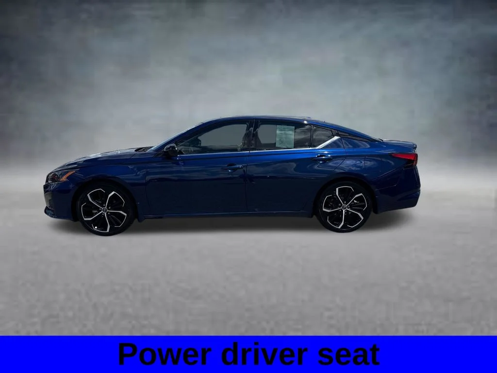 Used 2023 Deep Blue Pearl Nissan 2.5 SR image 9