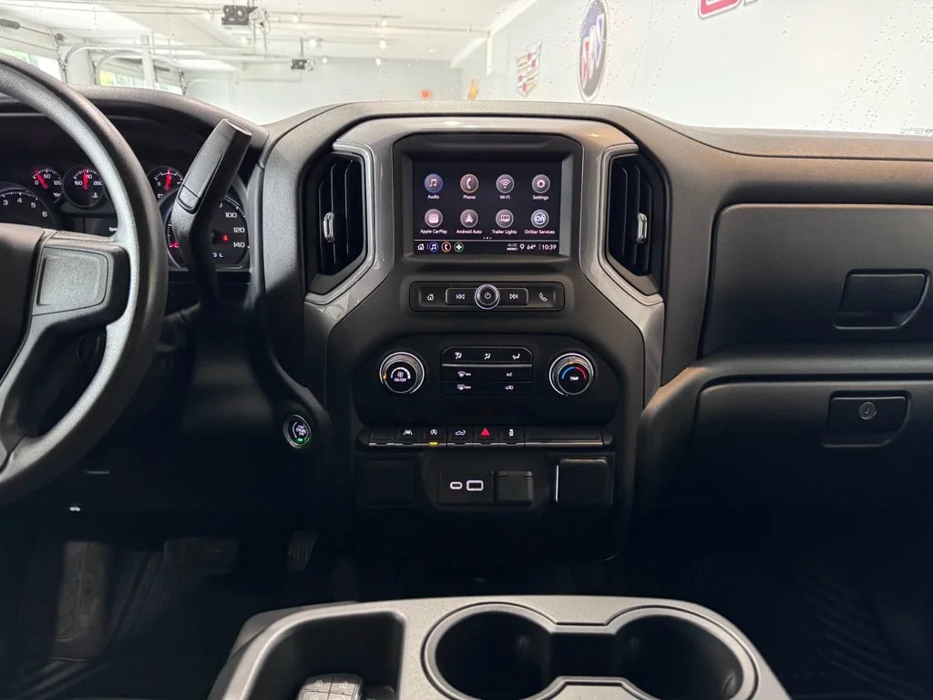 2023 Chevrolet Silverado 1500 Custom - Photo 18