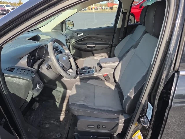 Used 2018 Black Ford SE image 16