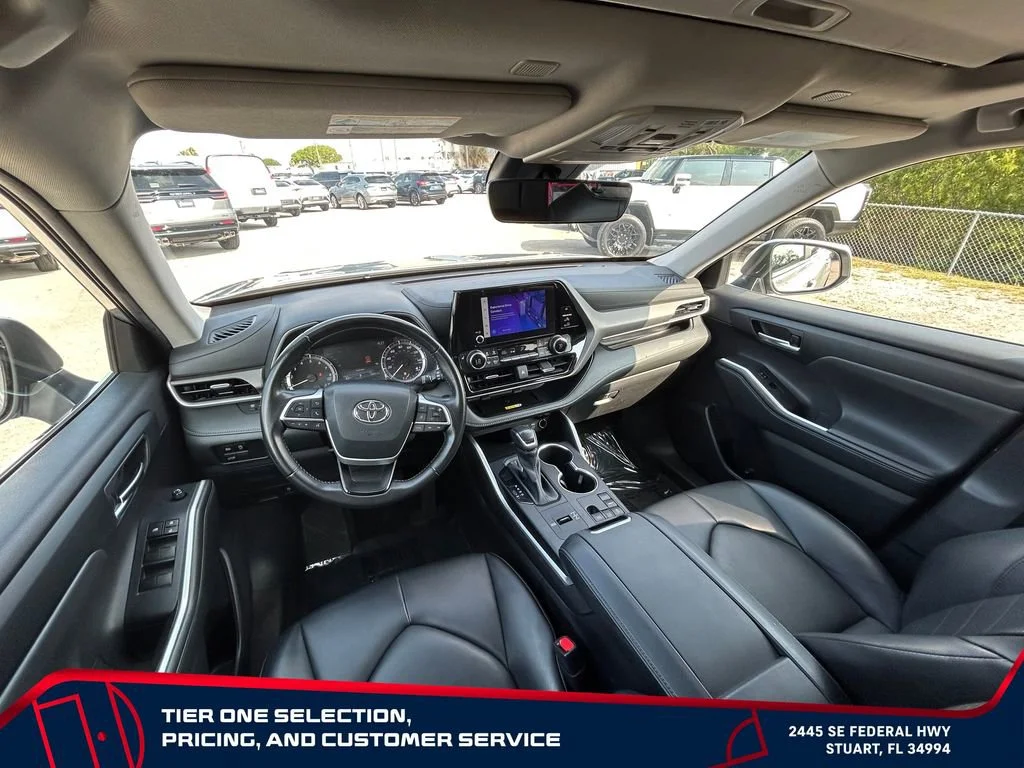 Used 2023 Silver Toyota XLE image 26