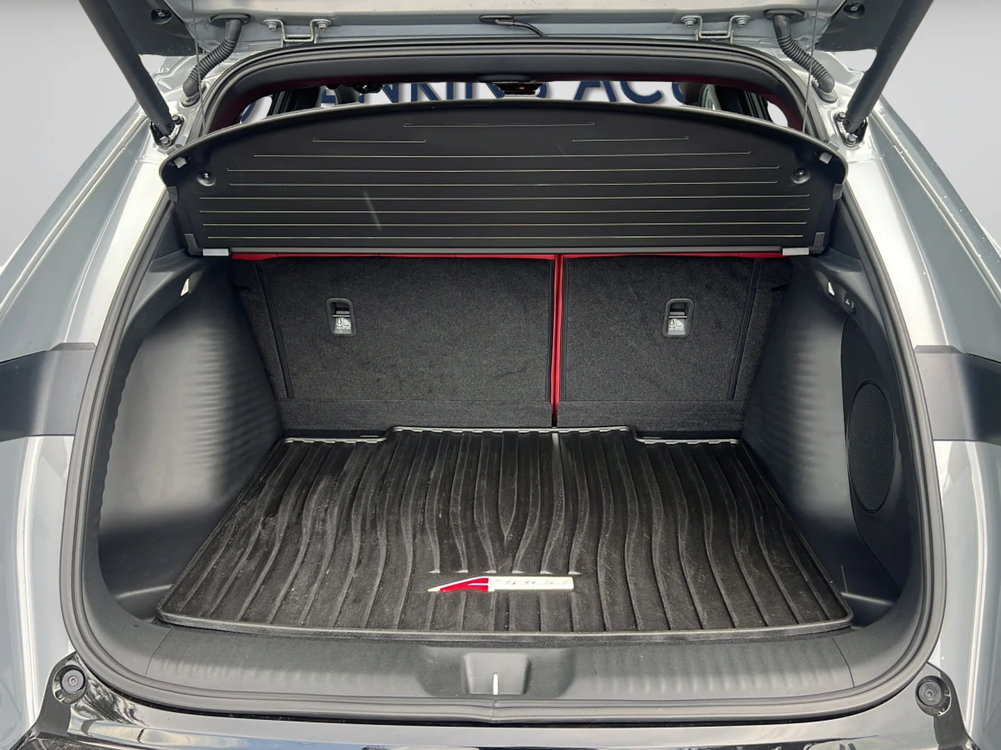 Used 2025 Urban Gray Pearl Acura w/A-Spec Advance Package image 9