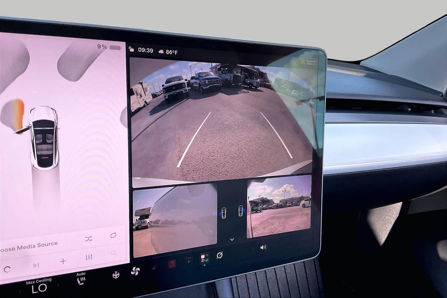 Used 2022 WHITE Tesla Long Range image 23