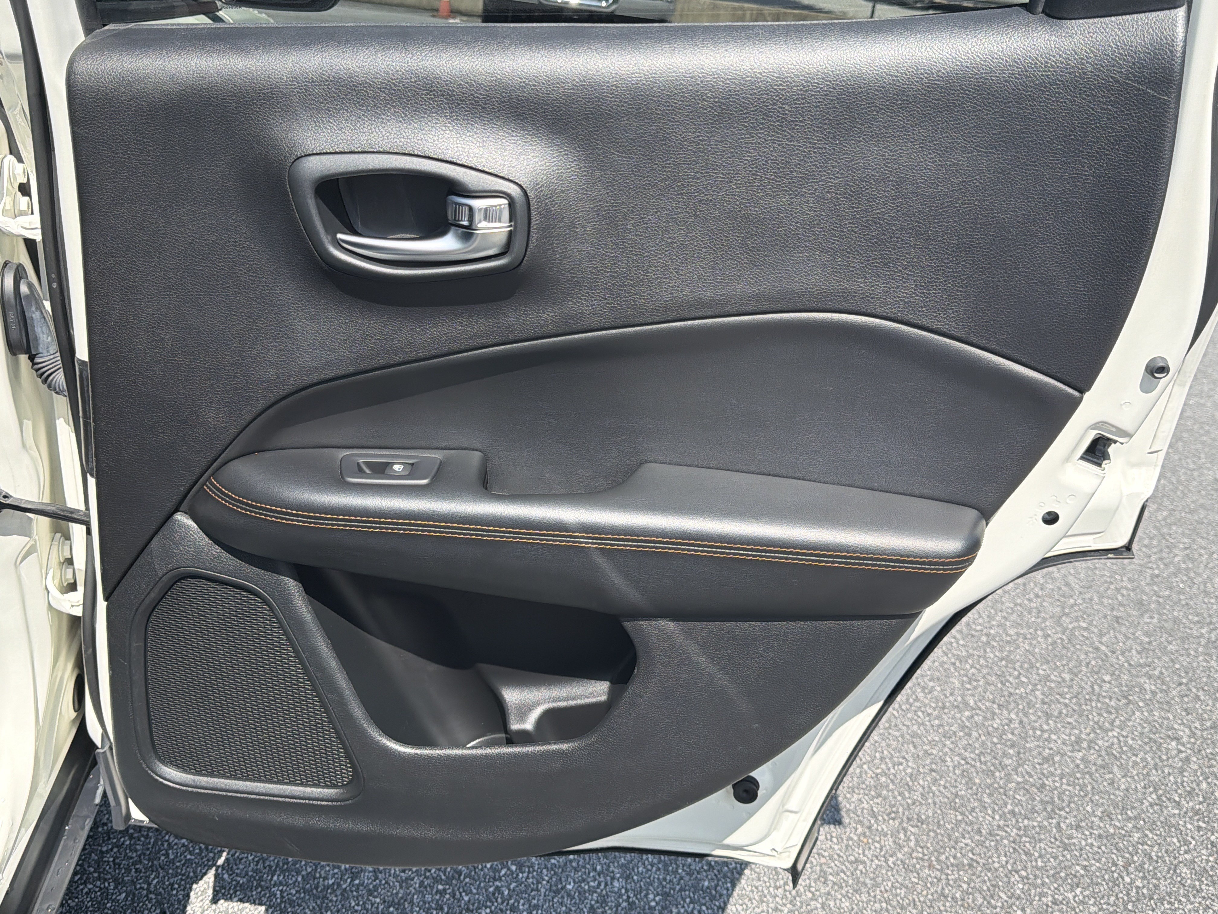 Used 2019 White Clearcoat Jeep Limited image 19
