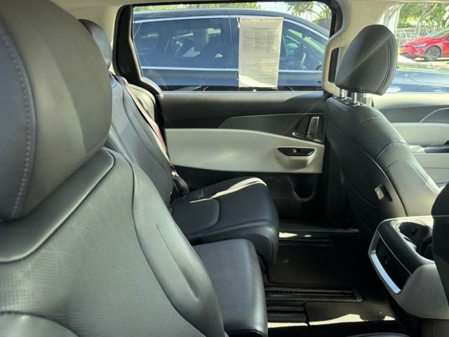 Certified Used 2024 Red Kia LX image 5