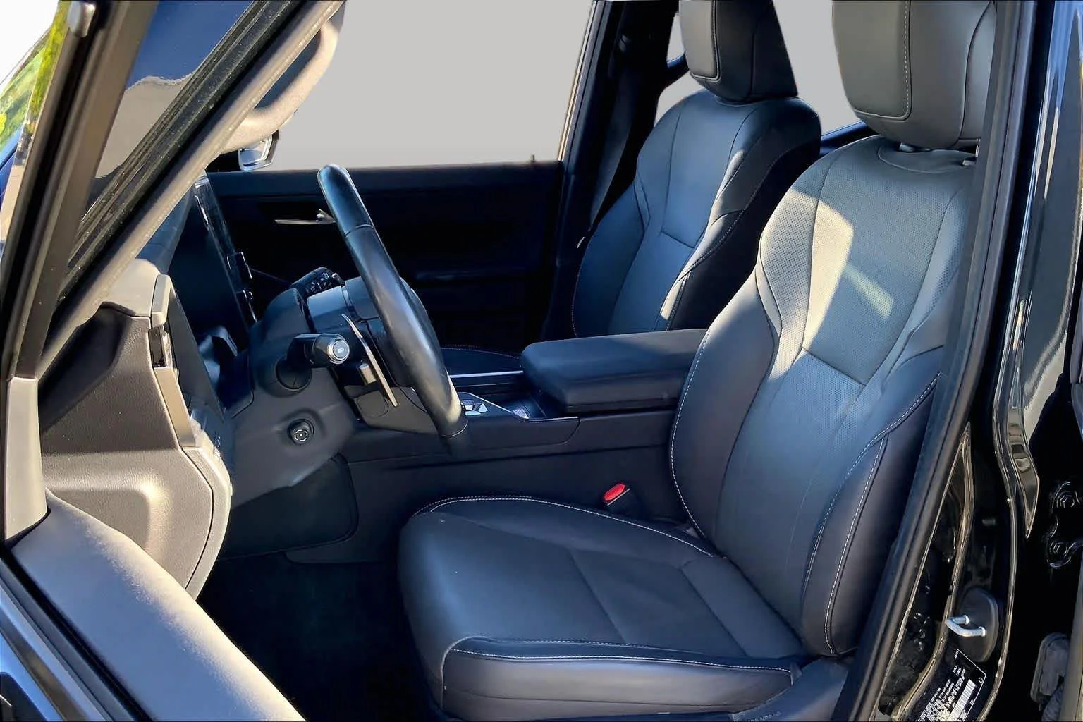 Certified Used 2024 CAVIAR Lexus Premium+ image 8