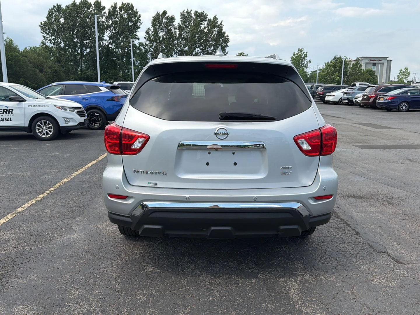 Used 2019 Brilliant Silver Metallic Nissan SV image 7
