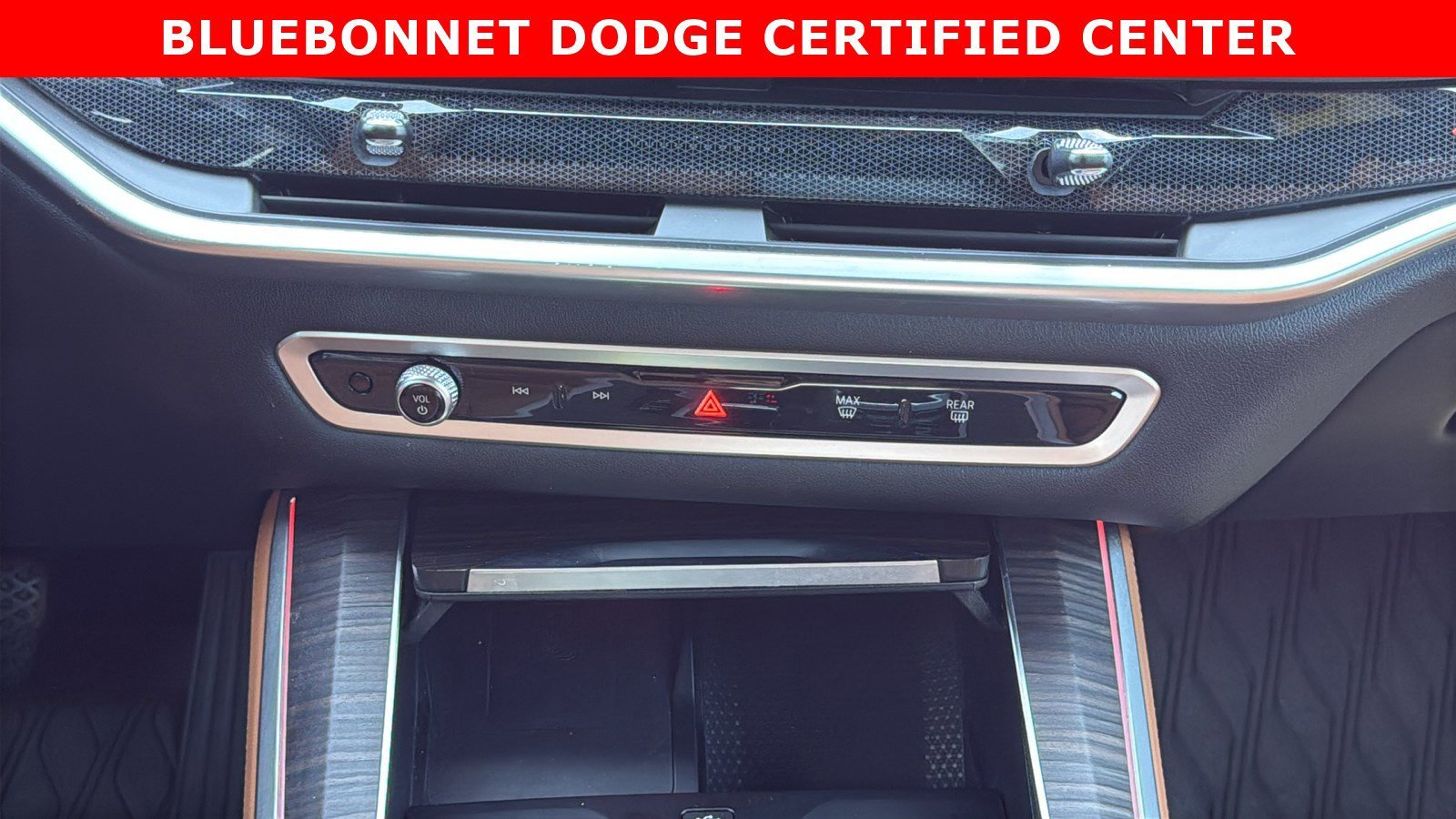Certified Used 2024 Black Sapphire Metallic BMW xDrive40i image 26