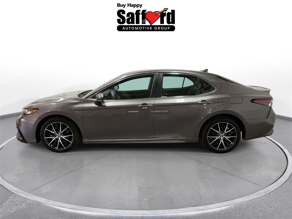 2023 Toyota Camry SE photo 4