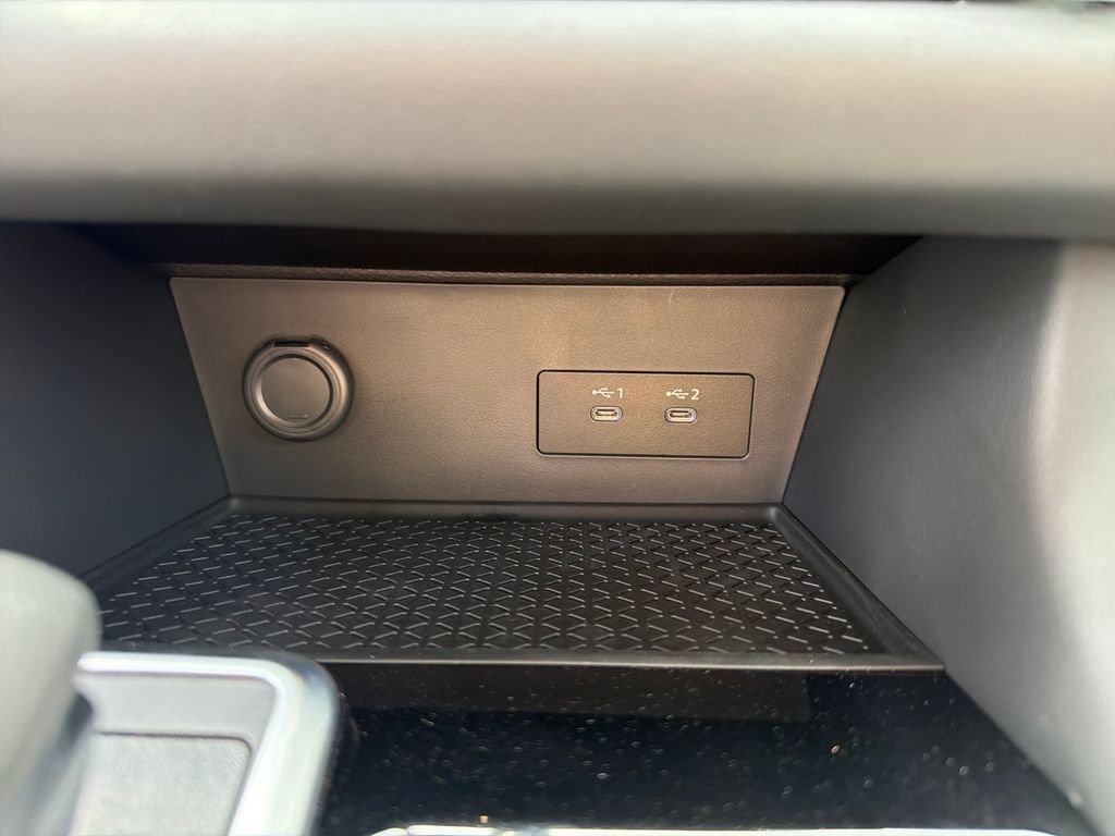 New 2026 Nissan Pathfinder SV 4D Sport Utility