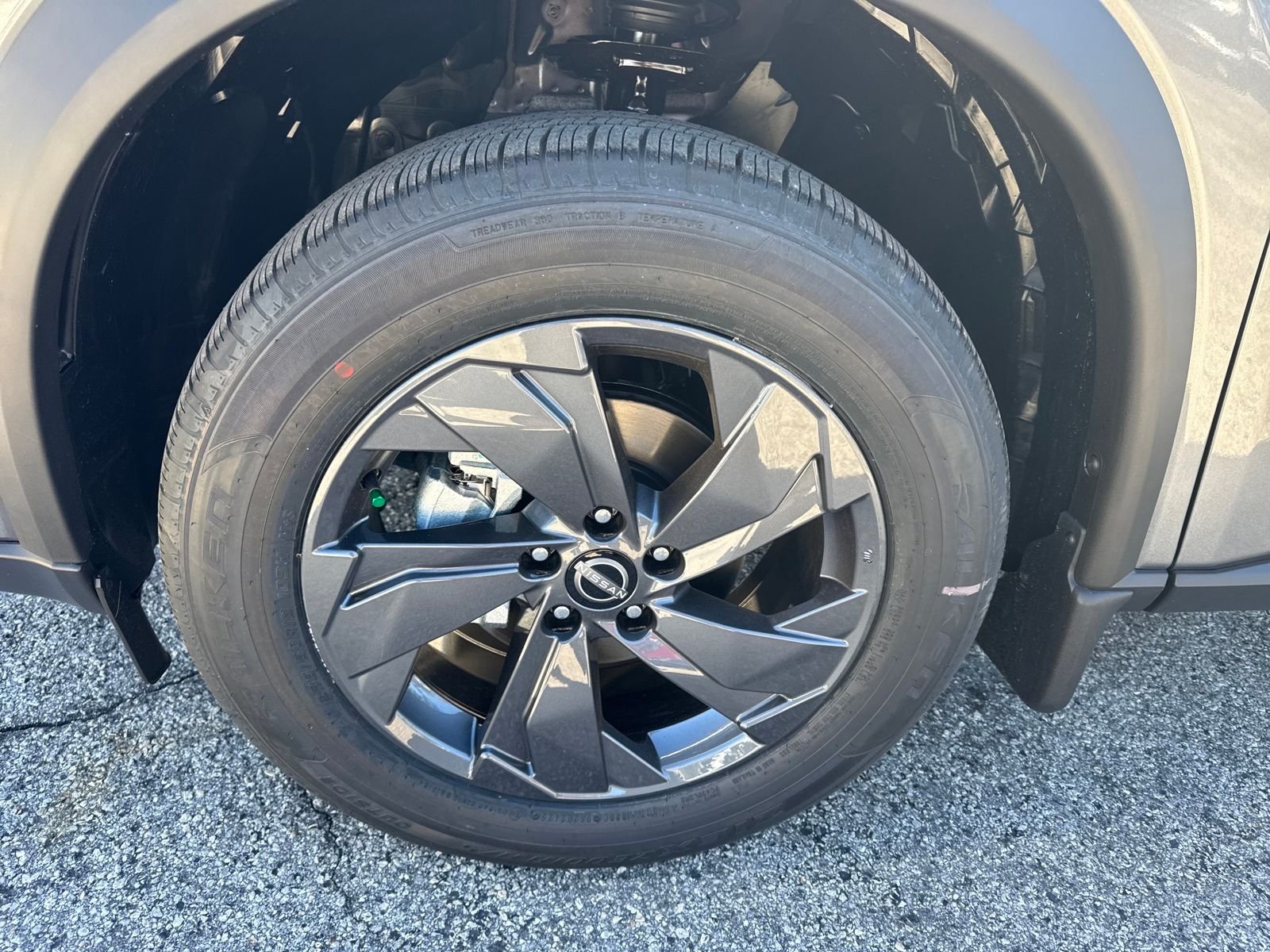 New 2026 Nissan Rogue SV 4D Sport Utility