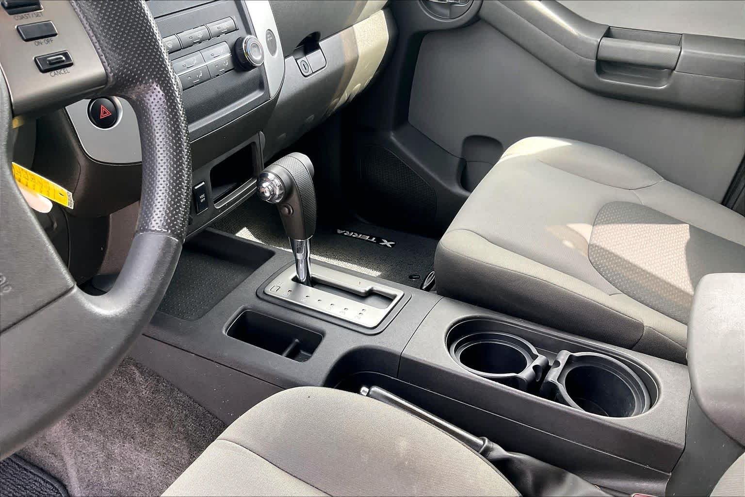 Used 2011 Silver Lightning Nissan S image 14