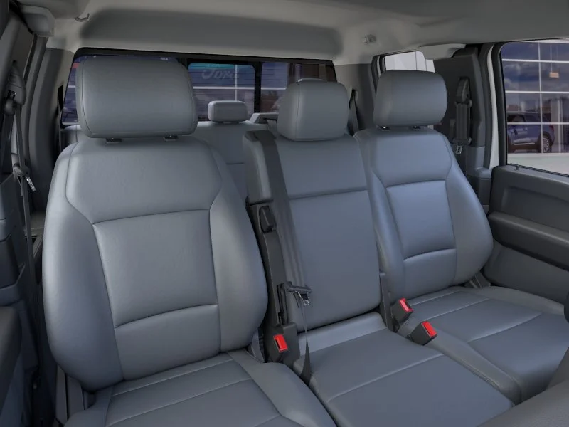 New 2026 Oxford White Ford F-550® XL image 10