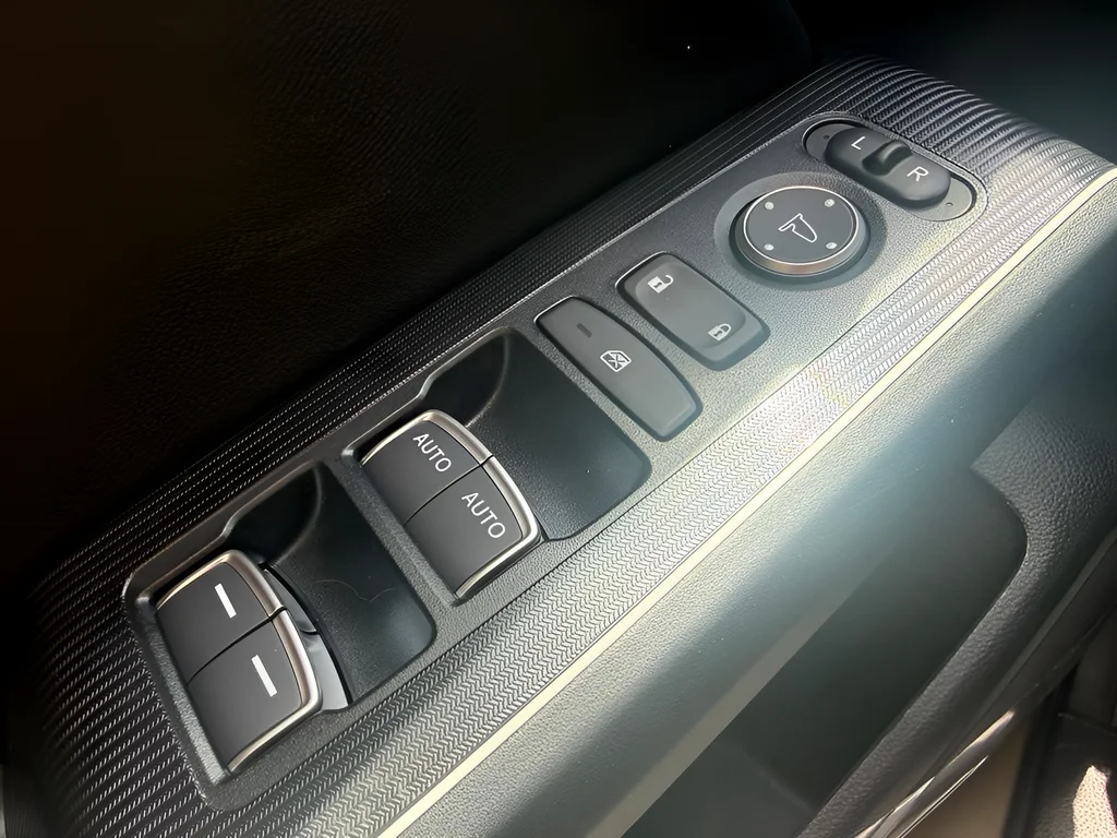 New 2026 Sand Dune Pearl Honda Sport Touring image 17