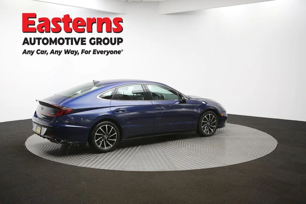 Used 2020 Blue Hyundai SEL Plus image 40