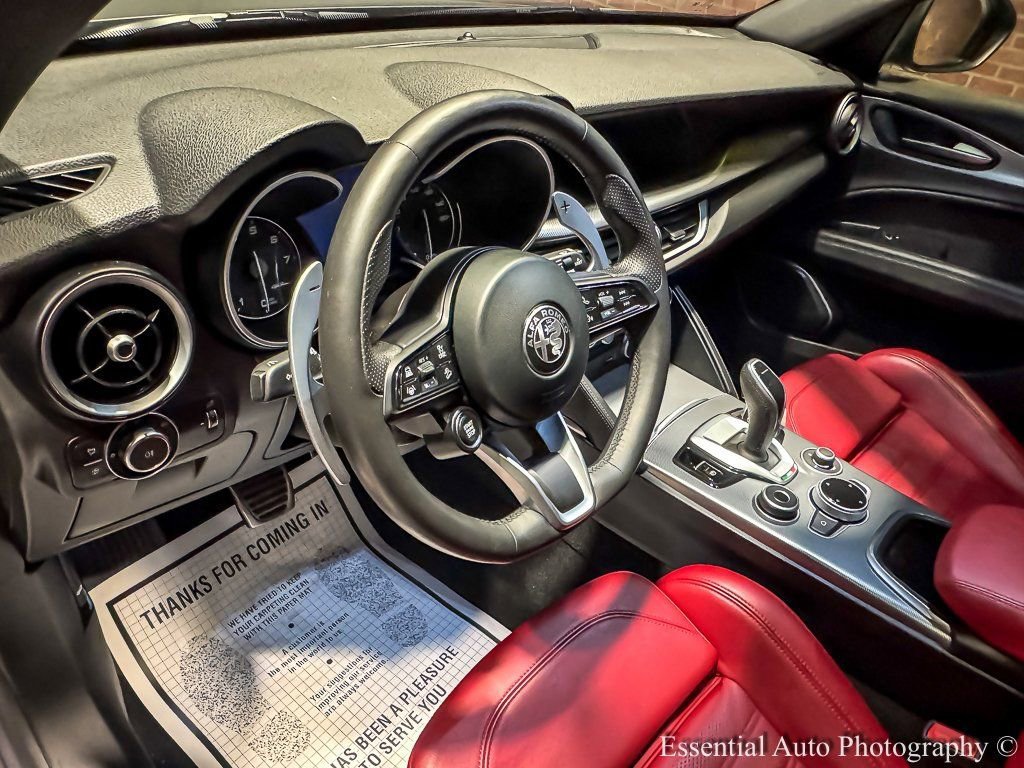 2023 ALFA ROMEO STELVIO - Image 13