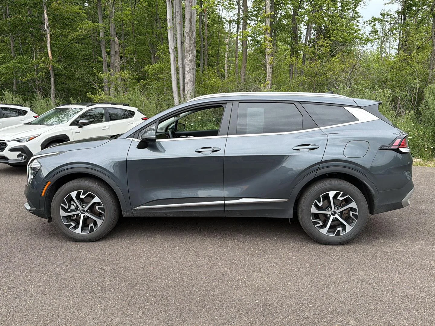 Used 2025 Gravity Gray Kia EX image 11