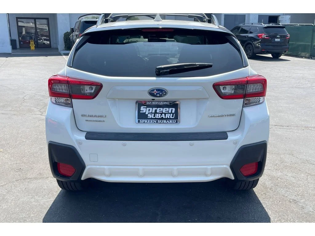 Used 2023 CRYSTAL WHITE PEARL Subaru Limited image 4