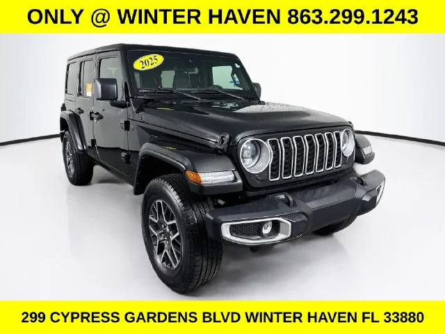 2025 Jeep Wrangler 4-Door Sahara