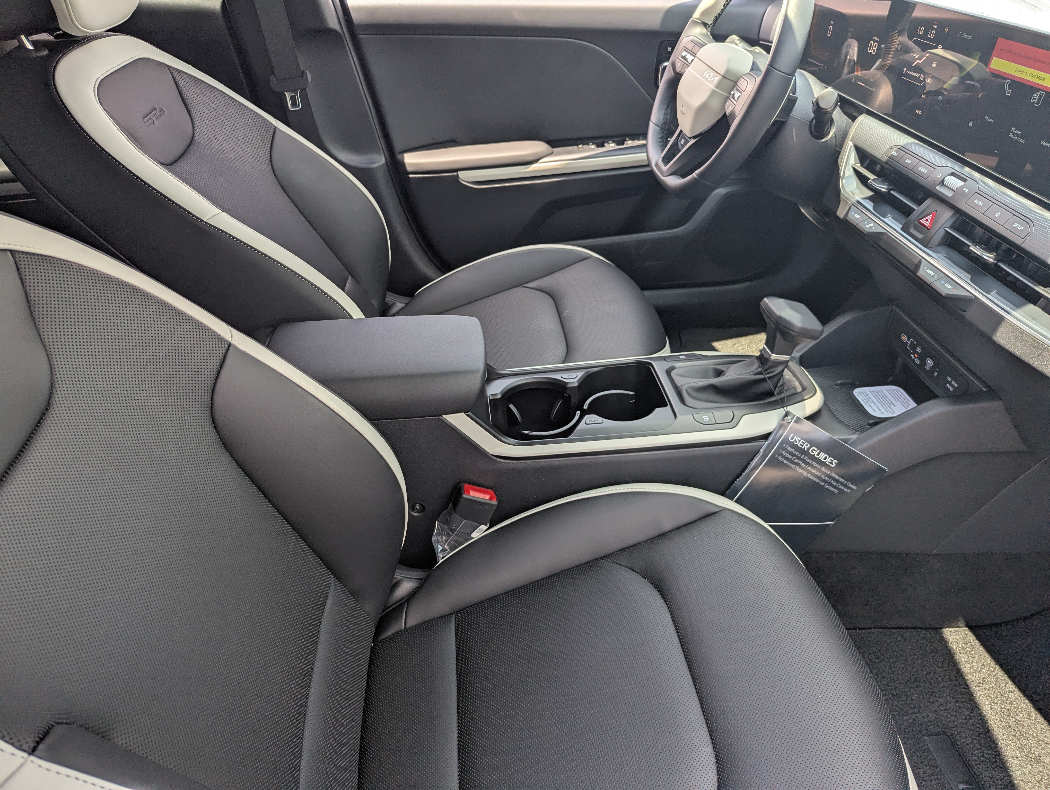 New 2026 Interstellar Gray Kia GT-Line image 11