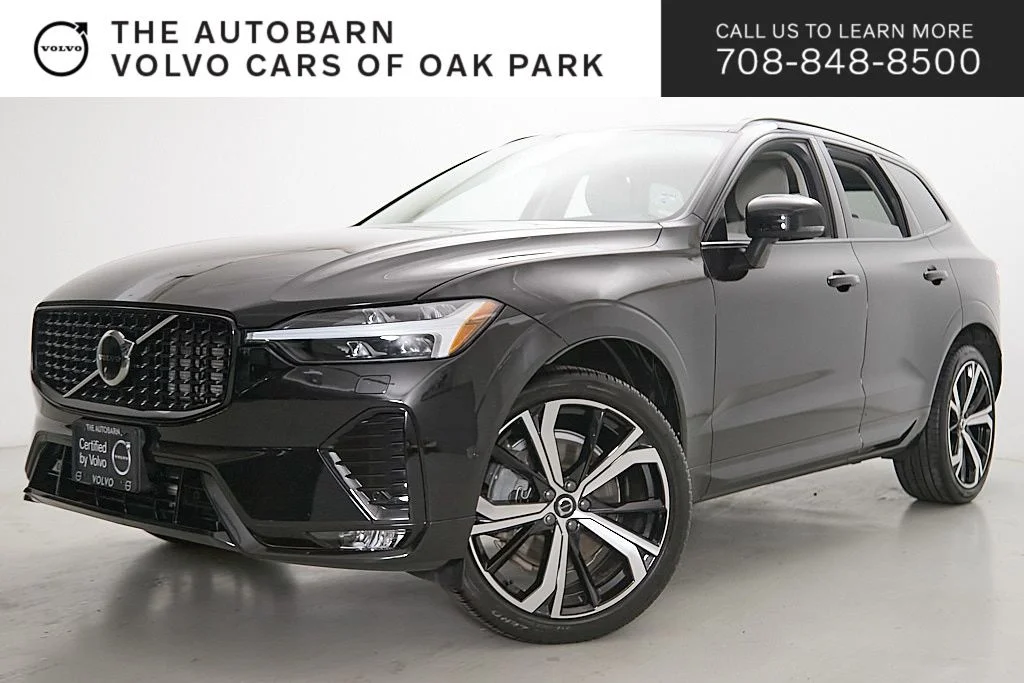 2023 Volvo XC60 B6 Ultimate Dark Theme AWD's photo
