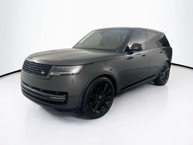 2025 Land Rover Range Rover SE