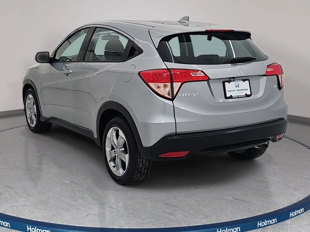 Used 2018 Silver Honda LX image 8