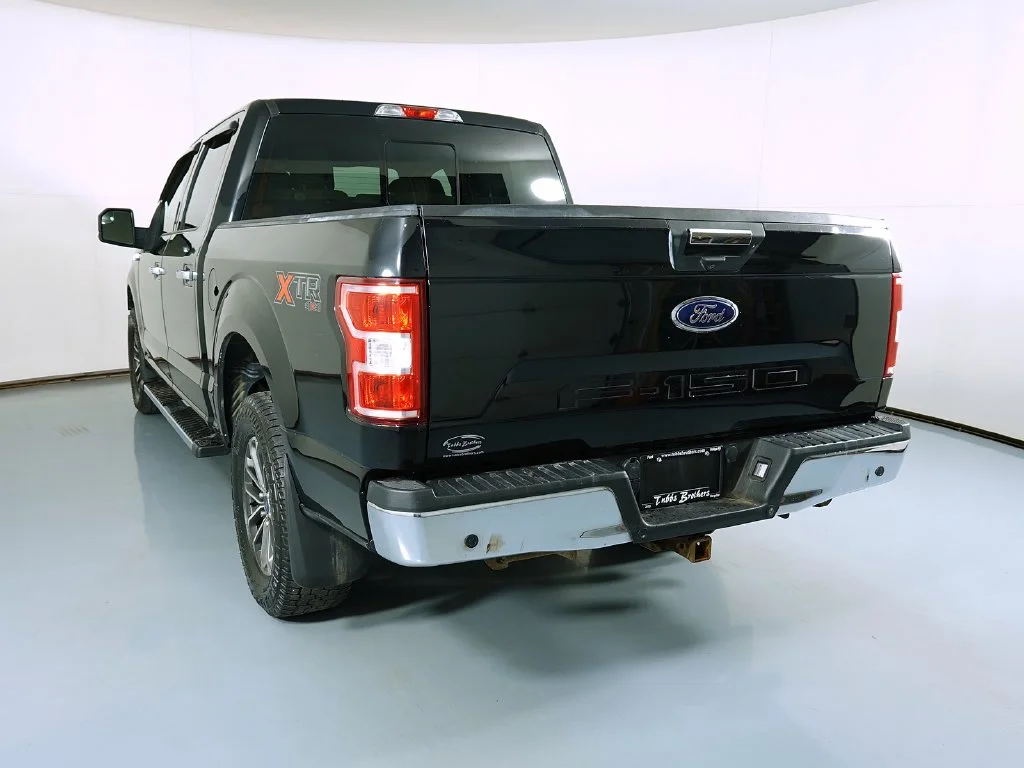 Used 2019 Black Ford XLT image 7