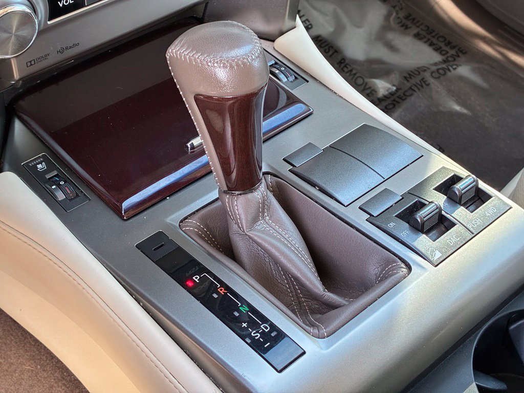 Used 2019 Gray Lexus 460 image 22