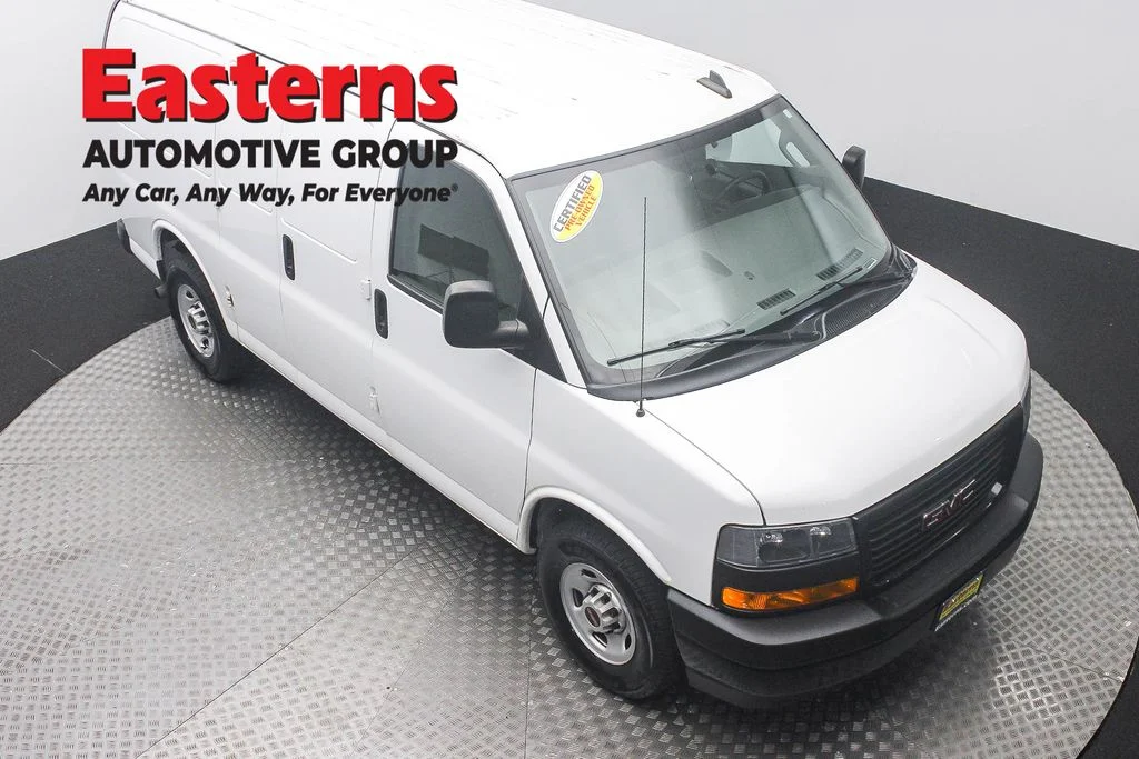 Used 2020 White GMC Work Van image 3