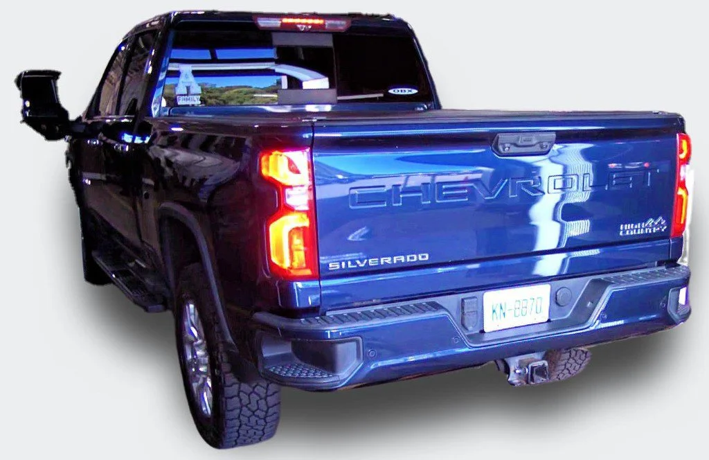 Used 2020 Blue Chevrolet High Country image 4
