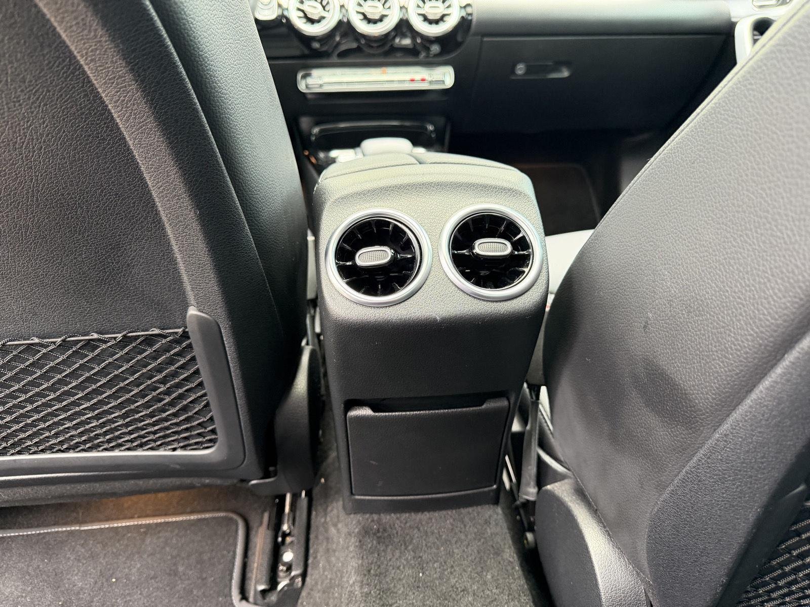 Used 2019 Polar White Mercedes-Benz A 220 image 17