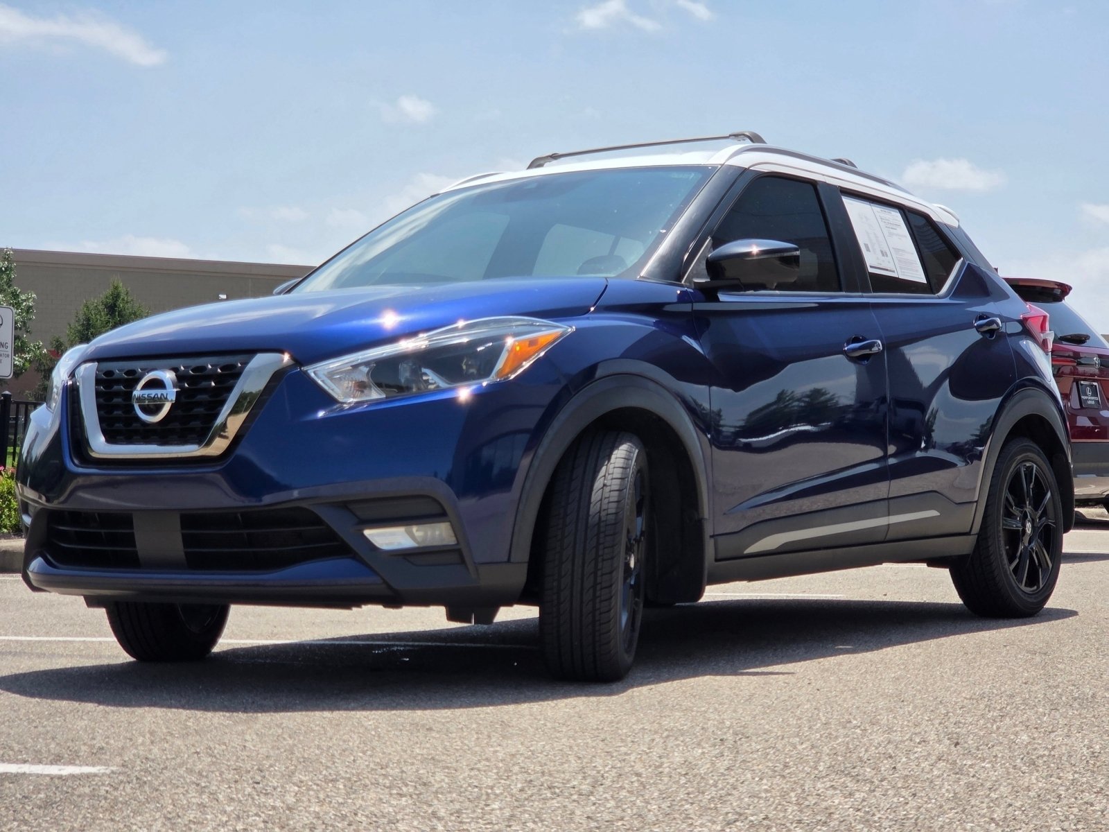 Used 2020 Deep Blue Pearl/Fresh Powder Nissan SR image 20