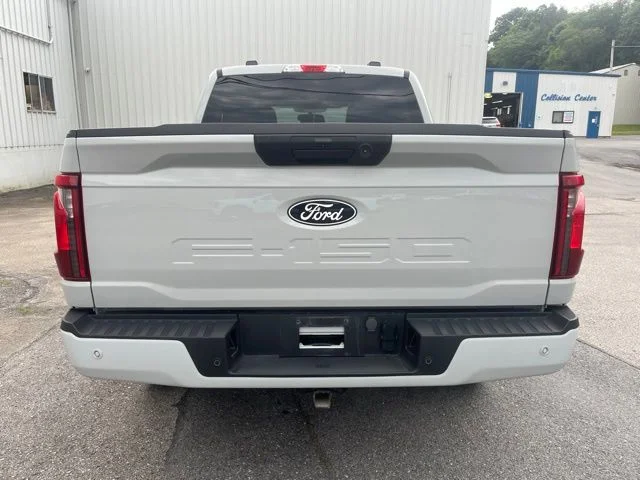 Used 2024  Ford XLT image 7