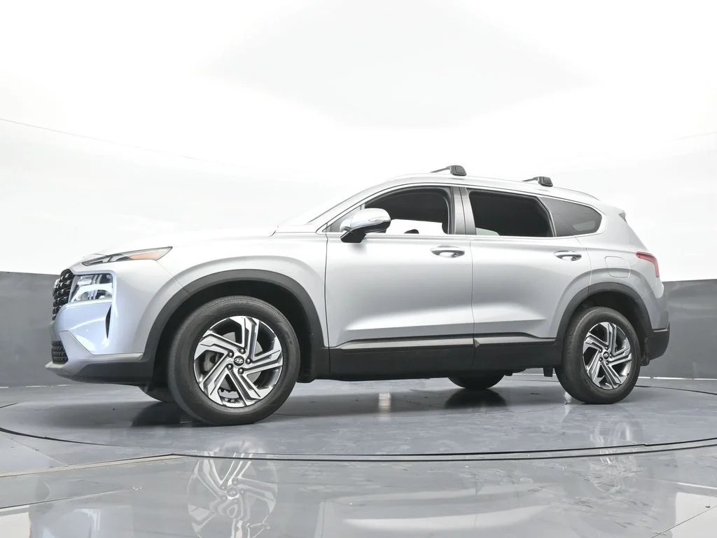 Used 2023 Shimmering Silver Pearl Hyundai SEL image 54