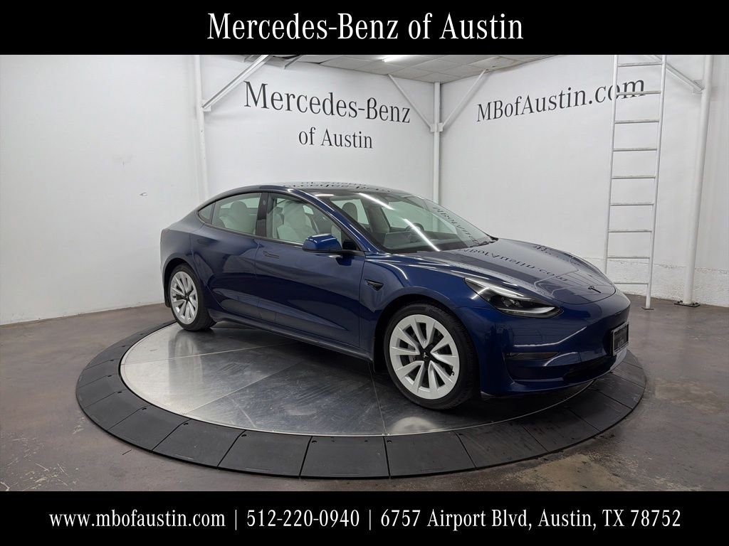 2023 Tesla Model 3 -'s photo