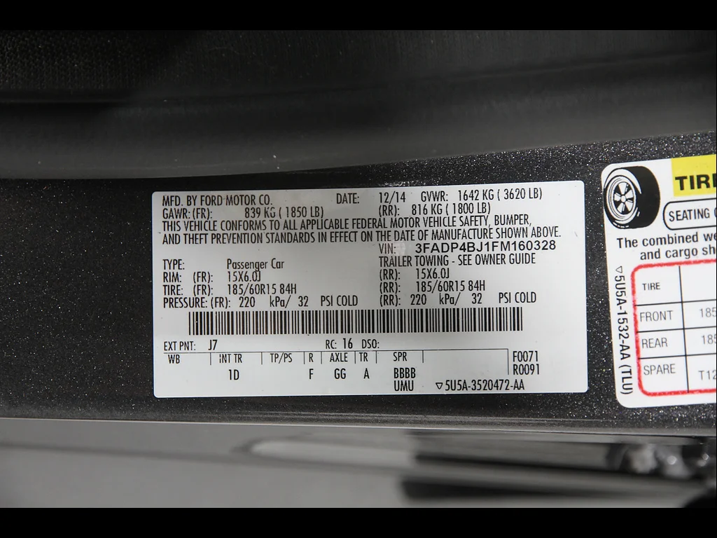 Used 2015 Magnetic Ford SE image 19