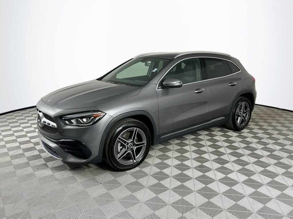 Certified Used 2023 Gray Mercedes-Benz GLA 250 image 3