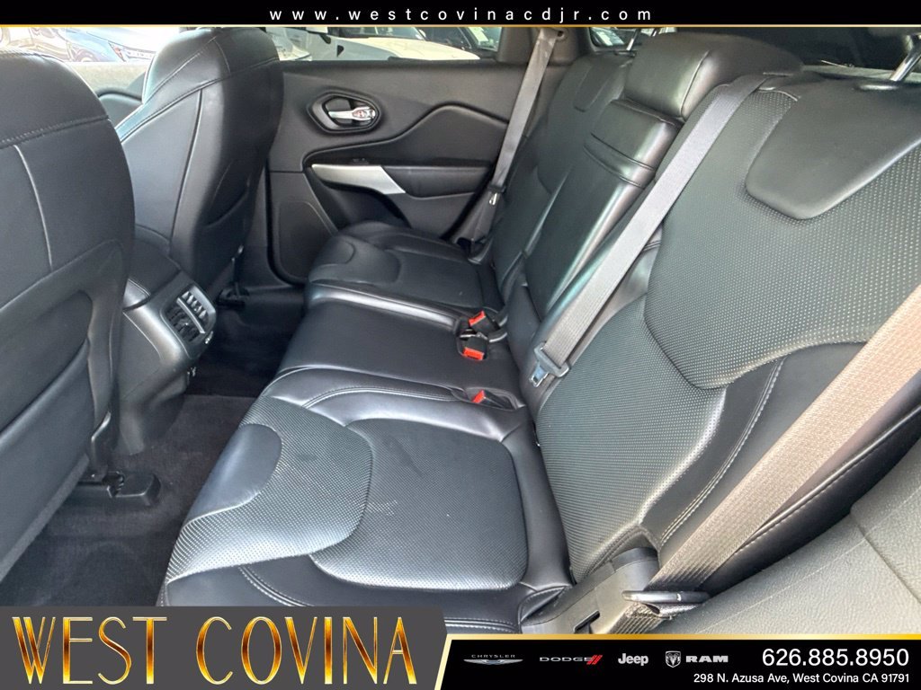 Certified Used 2016 White Jeep Overland image 25