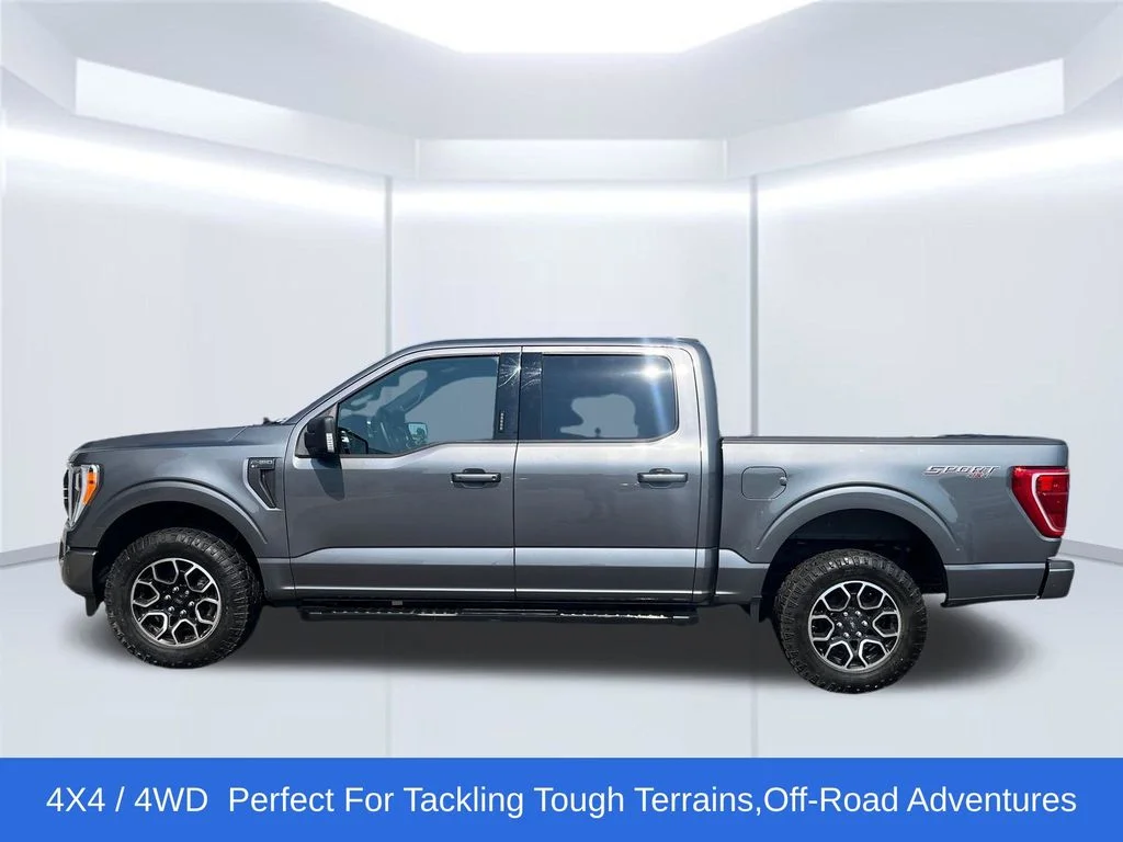 Used 2023  Ford XLT image 2