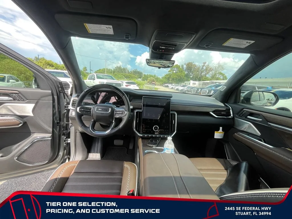 2026 GMC Acadia Denali Ultimate - Photo 33