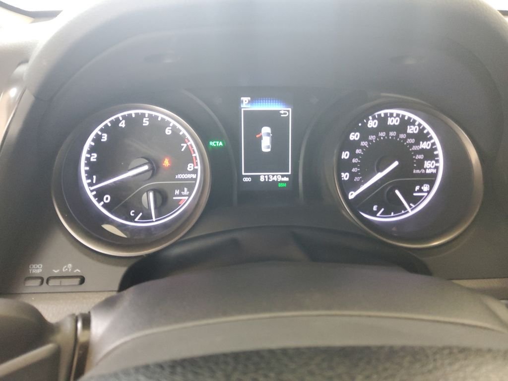 Used 2021 White Toyota SE image 10