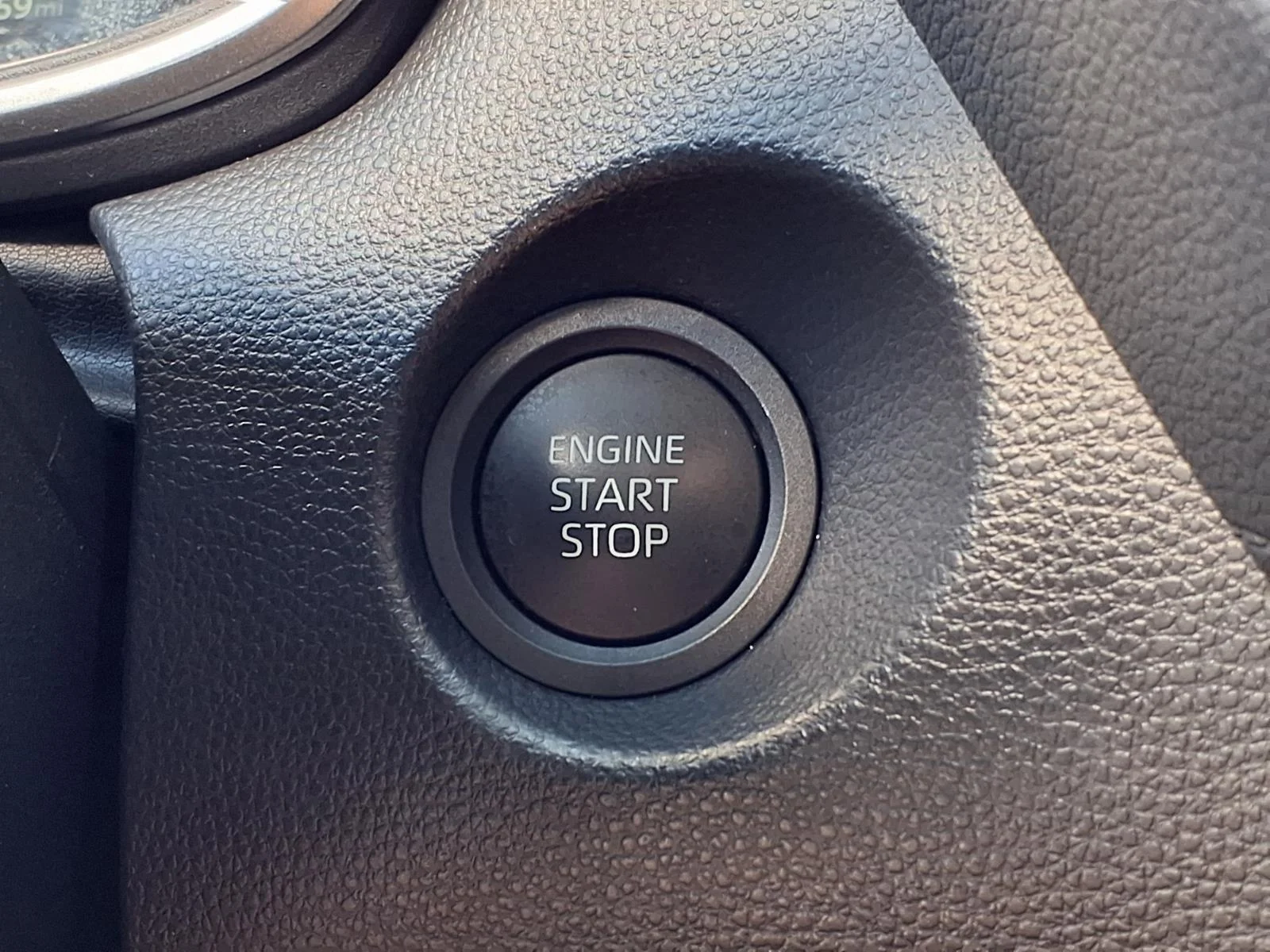 Used 2025 Blue Crush Metallic Toyota XLE image 10