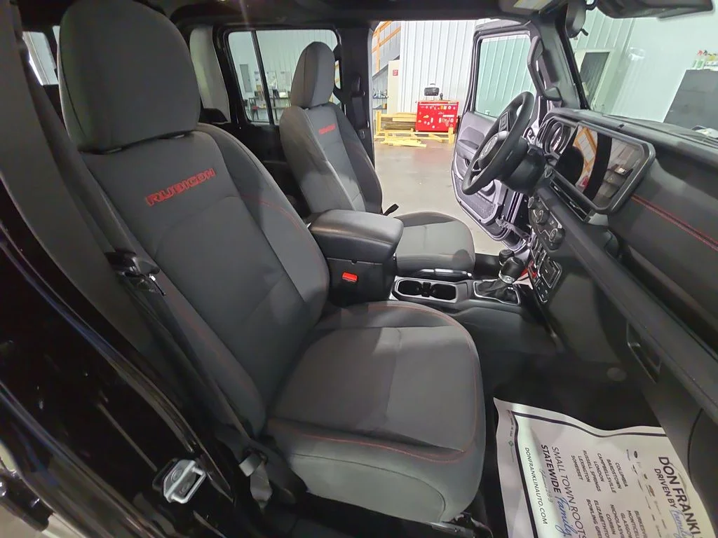 Used 2025 Black Jeep Rubicon image 31